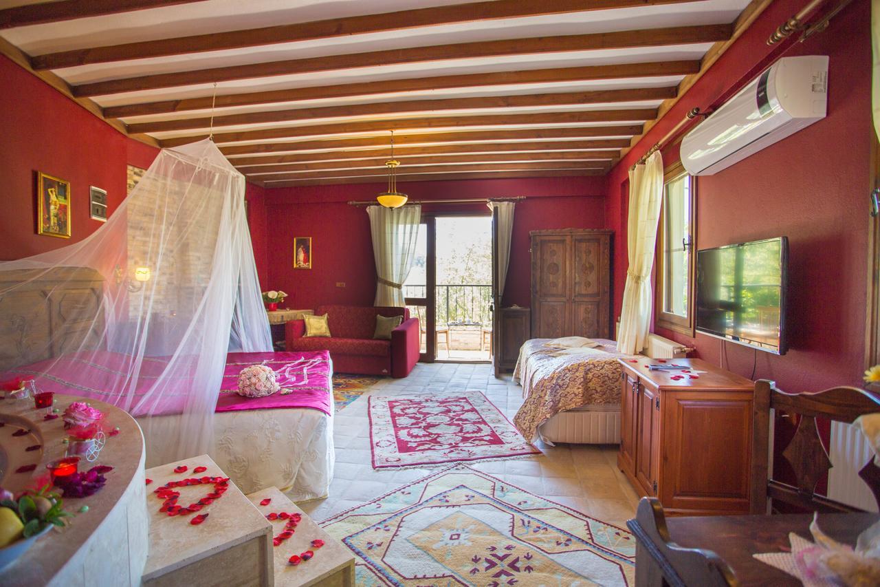 Efes Butik Otel Kirazli (Aegean) Buitenkant foto